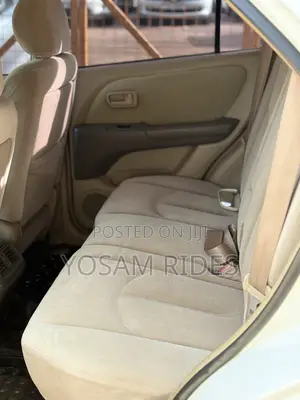 Toyota Harrier 2.2 16V 2002 White