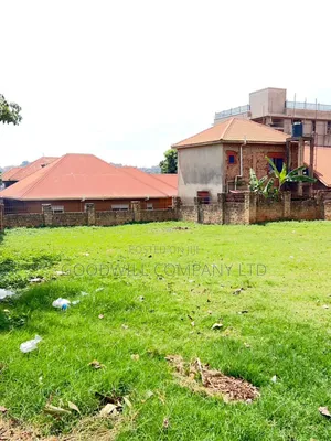 3bdrm House in Bwebajja Entebbe, Central Division for sale