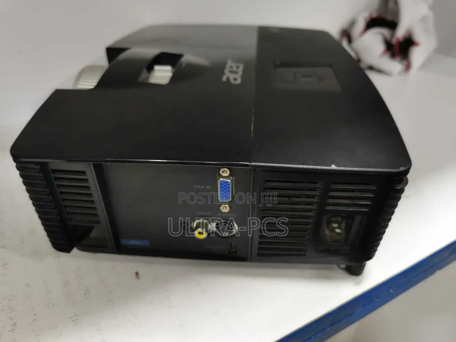 Projector Day Light