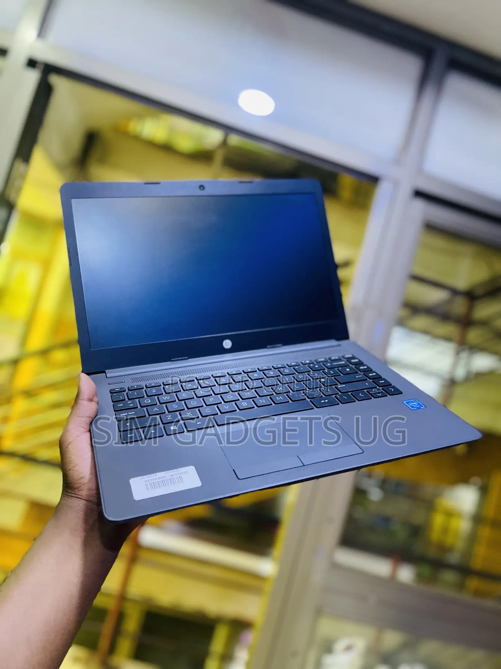 Laptop HP 14-Dq1025cl 4GB Intel Core I5 SSD 128GB