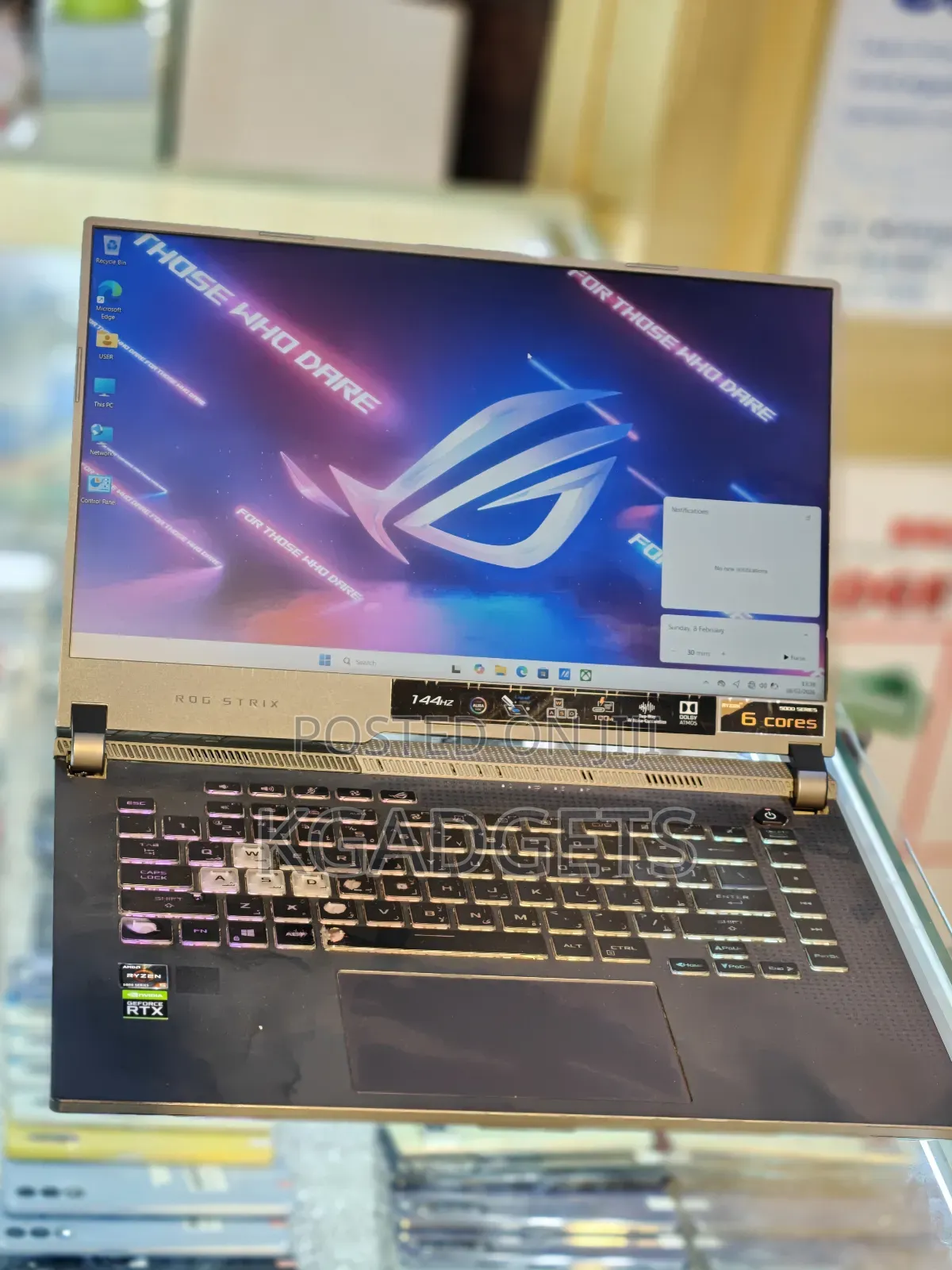 Laptop Asus ROG Zephyrus G15 16GB AMD Ryzen 5 SSD 512GB