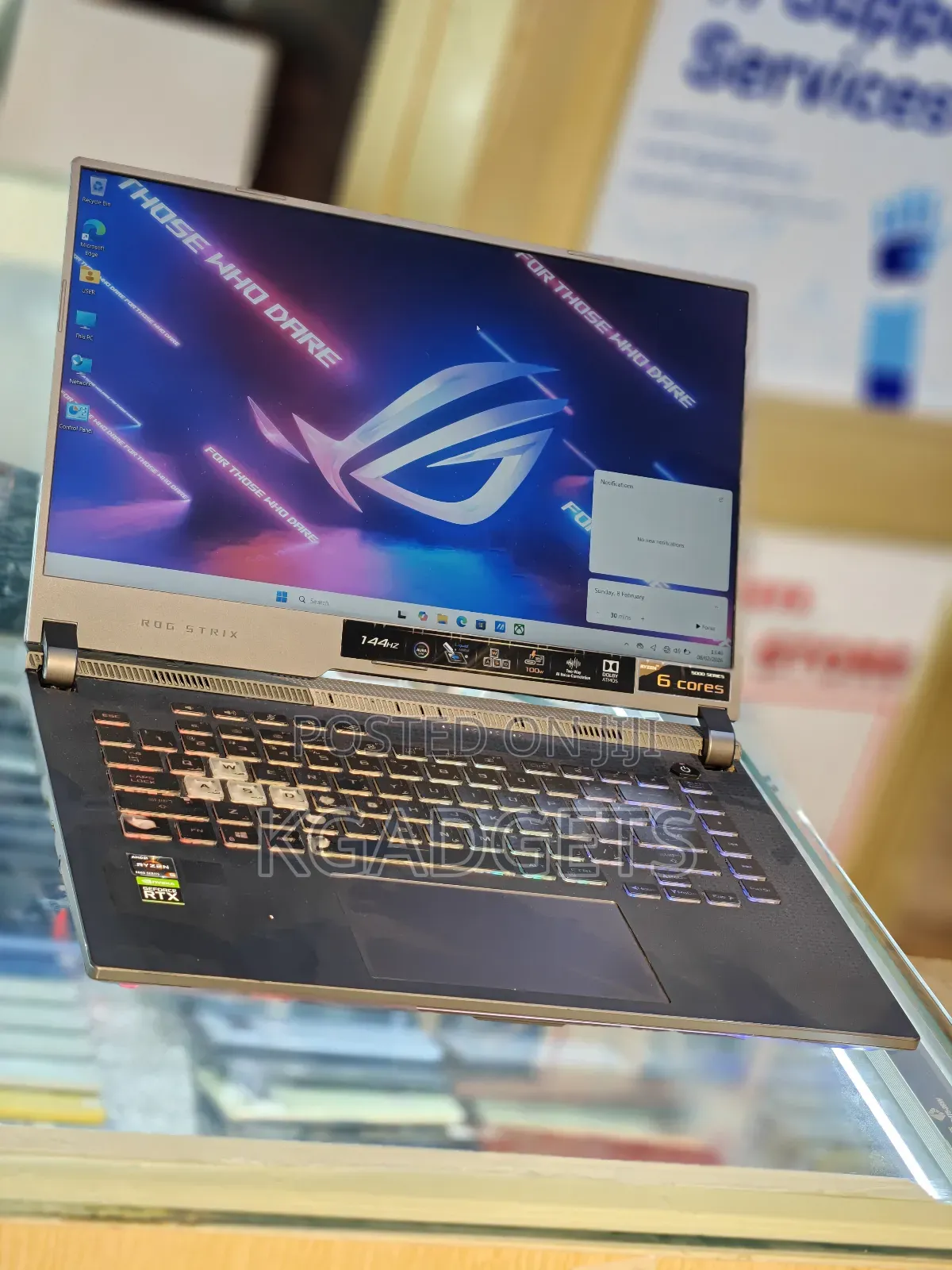 Laptop Asus ROG Zephyrus G15 16GB AMD Ryzen 5 SSD 512GB