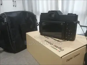 Komery Cdr10 Digital Camera Ultra Hd 48mp Flip Screen Camera