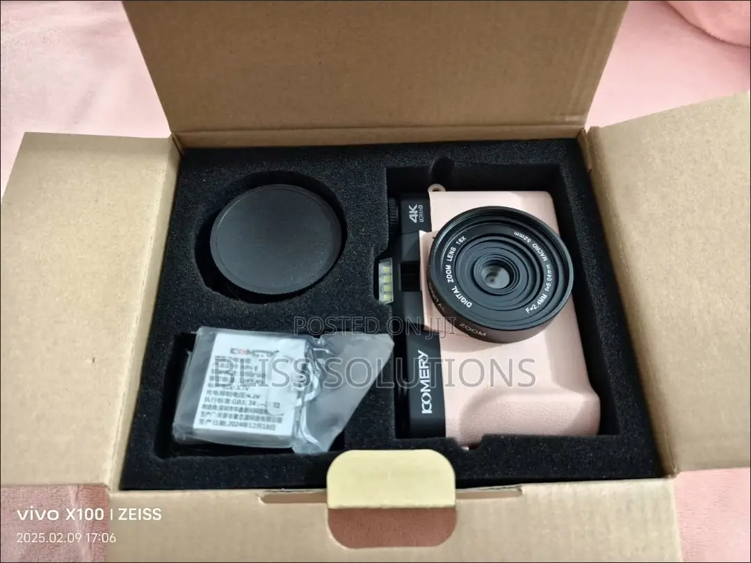Komery Cdr10 Digital Camera Ultra Hd 48mp Flip Screen Camera