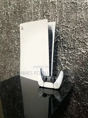 Ps5 Standard Console 1tb Uk Edition 1 Pad