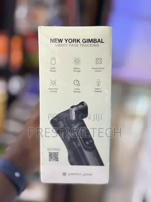 Green Lion New York Gimbal With Smart Face Tracking With Fill Light