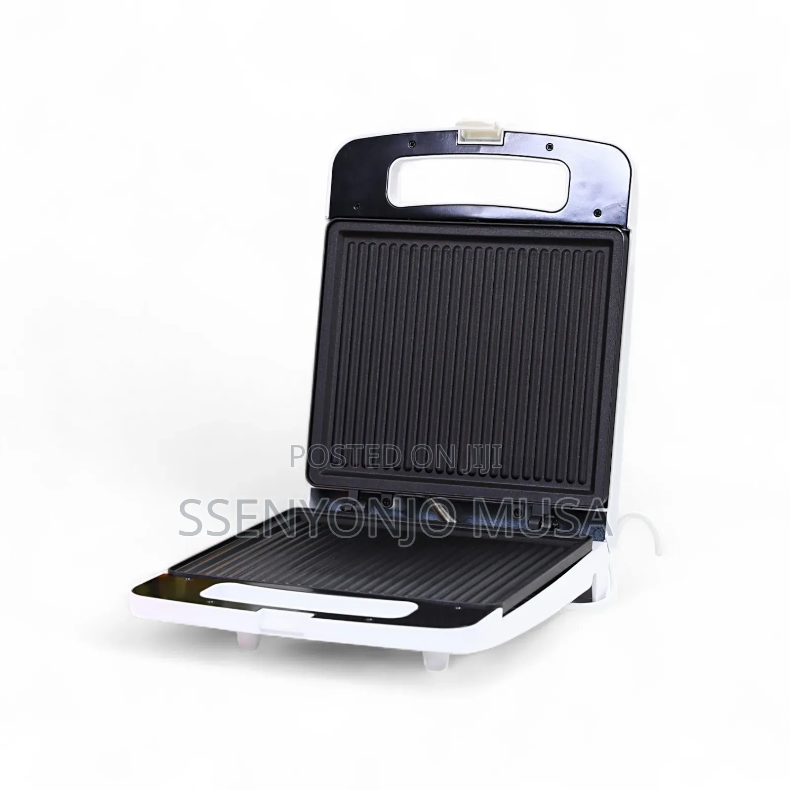 Geepas Sandwich Grill Toaster GGT-671 | 1400w White