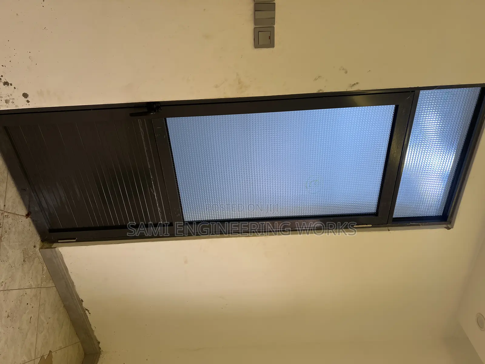 Aluminum Bathroom Door Designs