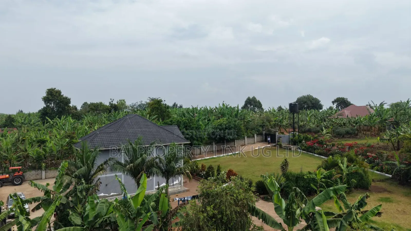 Mini Flat in Kabalore for sale