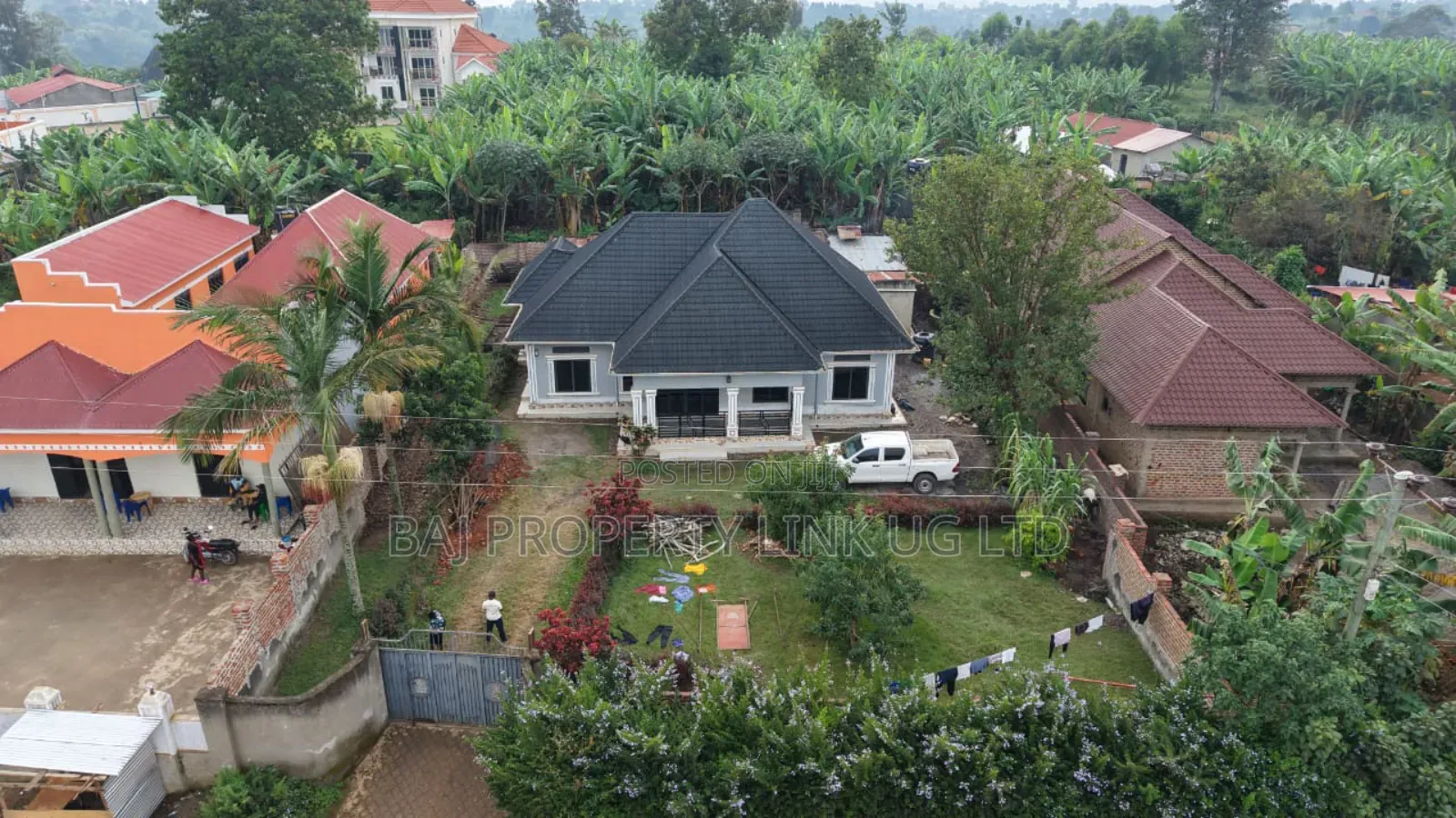 6bdrm Bungalow in Baj Property Link, Kabalore for sale