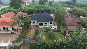 6bdrm Bungalow in Baj Property Link, Kabalore for sale