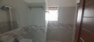 3bdrm Apartment in Muyenga, Makindye for rent