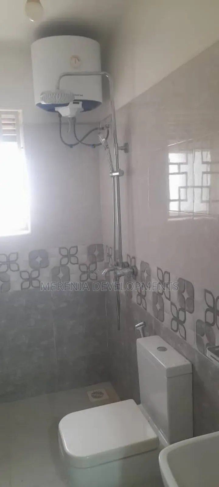 3bdrm Apartment in Muyenga, Makindye for rent