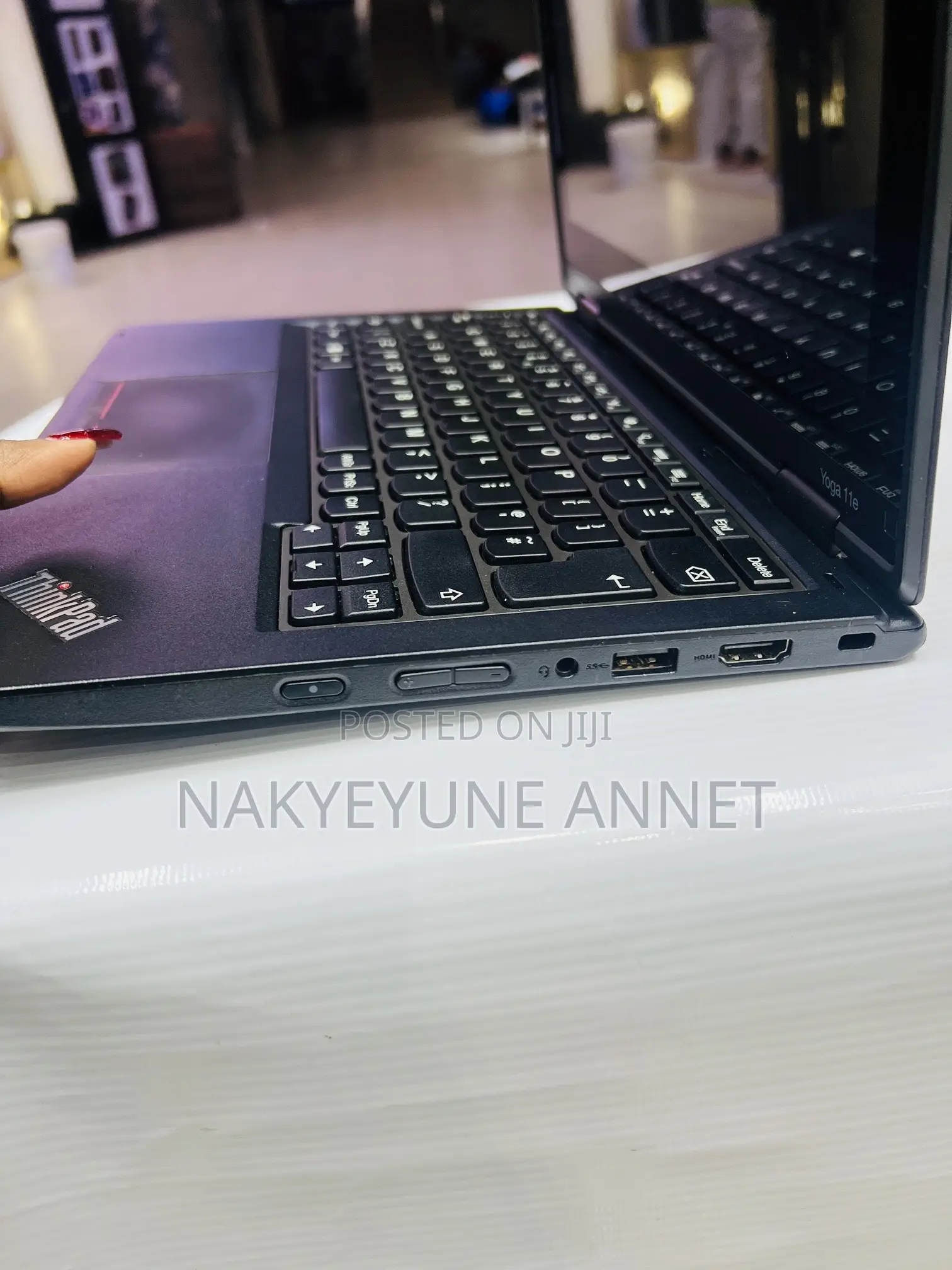 Laptop Lenovo Yoga 11e 4GB Intel Celeron SSD 128GB