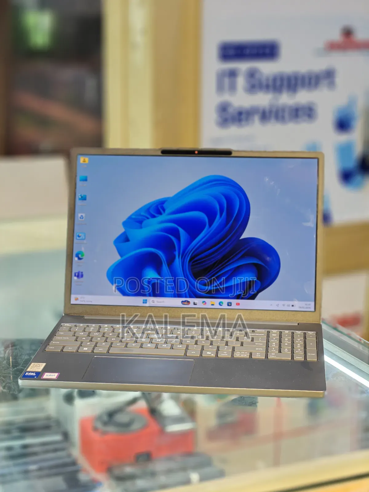 New Lenovo IdeaPad 5 Slim 13th Gen i7 16GB Intel Core i5 SSD 512GB