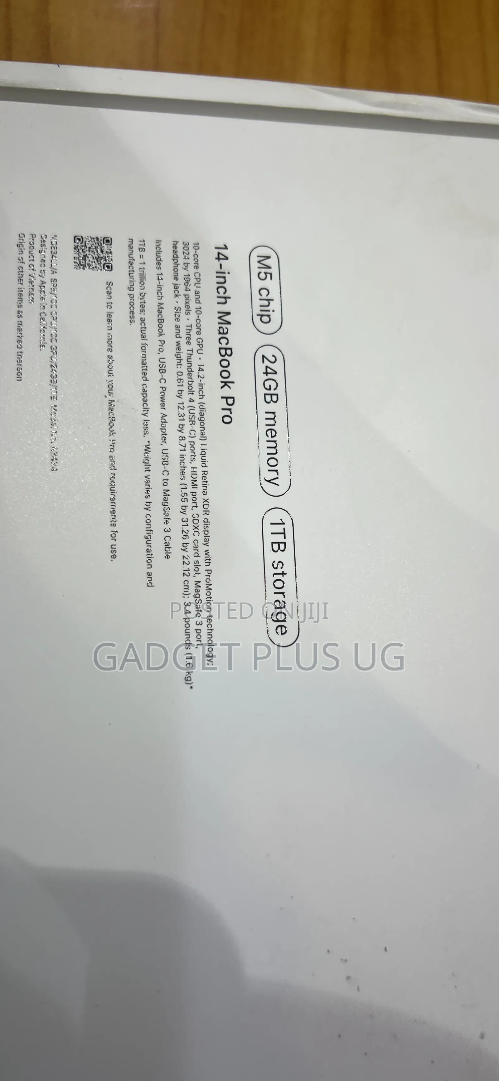 New Laptop Apple MacBook Pro 24GB Apple M5 HDD+SSD 1T
