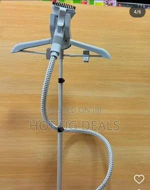 Raf Garment Steamer R-3037 - Red