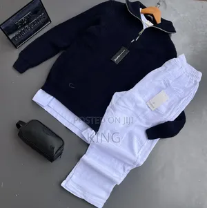 Black Quarter Zip. Whot Linen Pants
