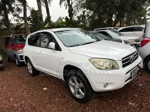 Toyota RAV4 2008 White