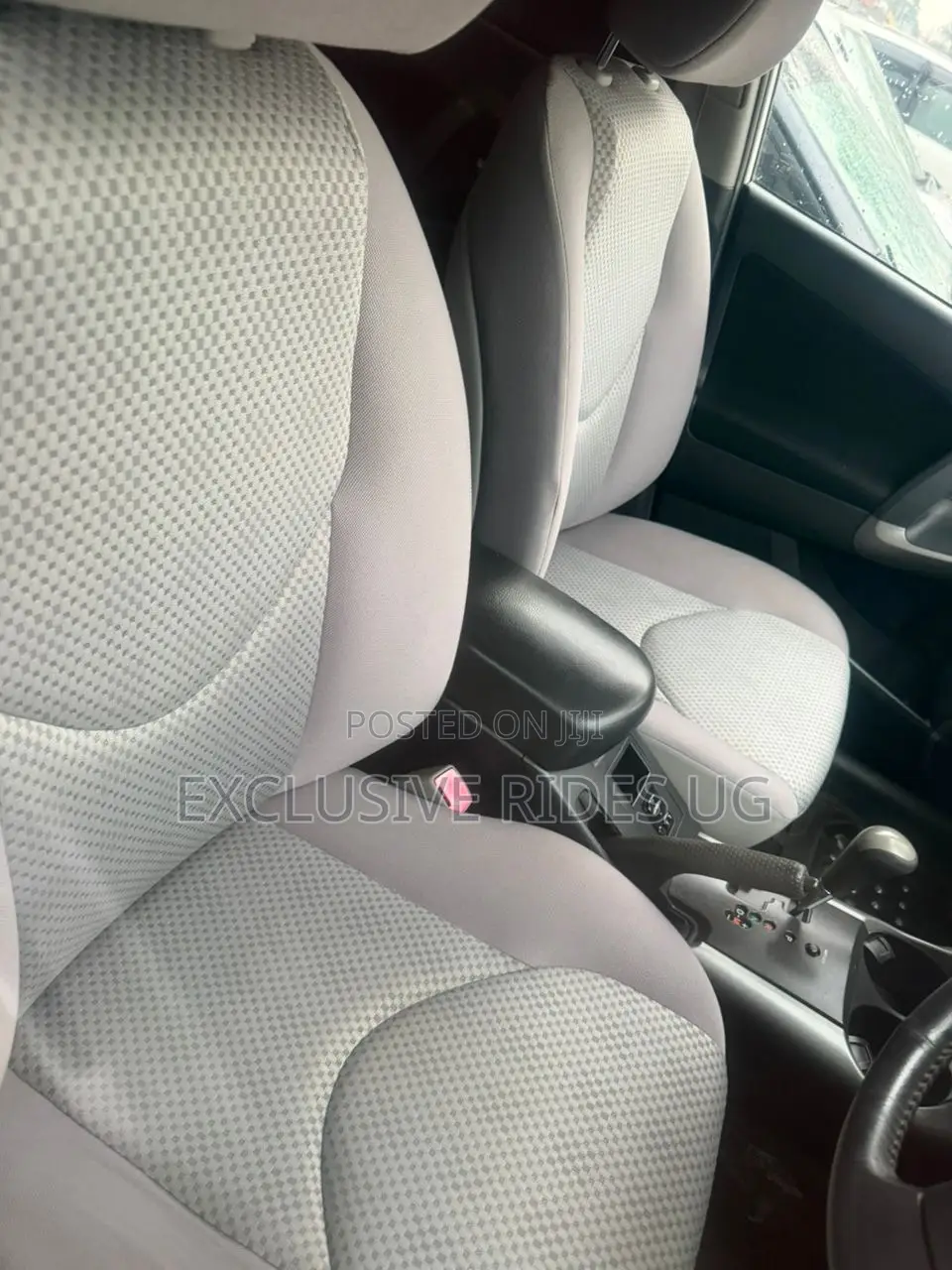 Toyota RAV4 2008 White