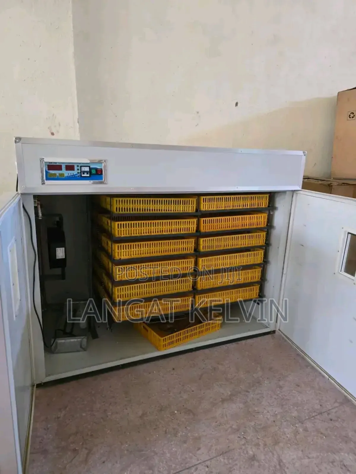 3168 Eggs Fully Automatic Egg Incubator