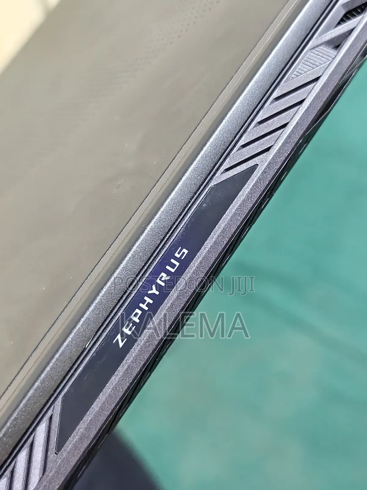 New Laptop Asus ROG Zephyrus G15 GA503QR 8GB AMD Ryzen 7 SSD 256GB