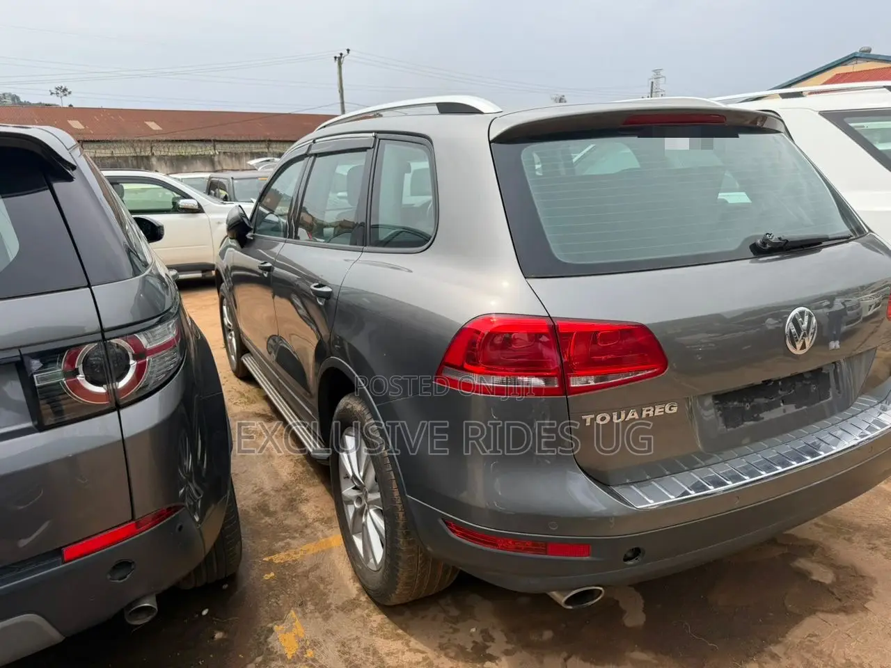 Volkswagen Touareg 2014 Gray