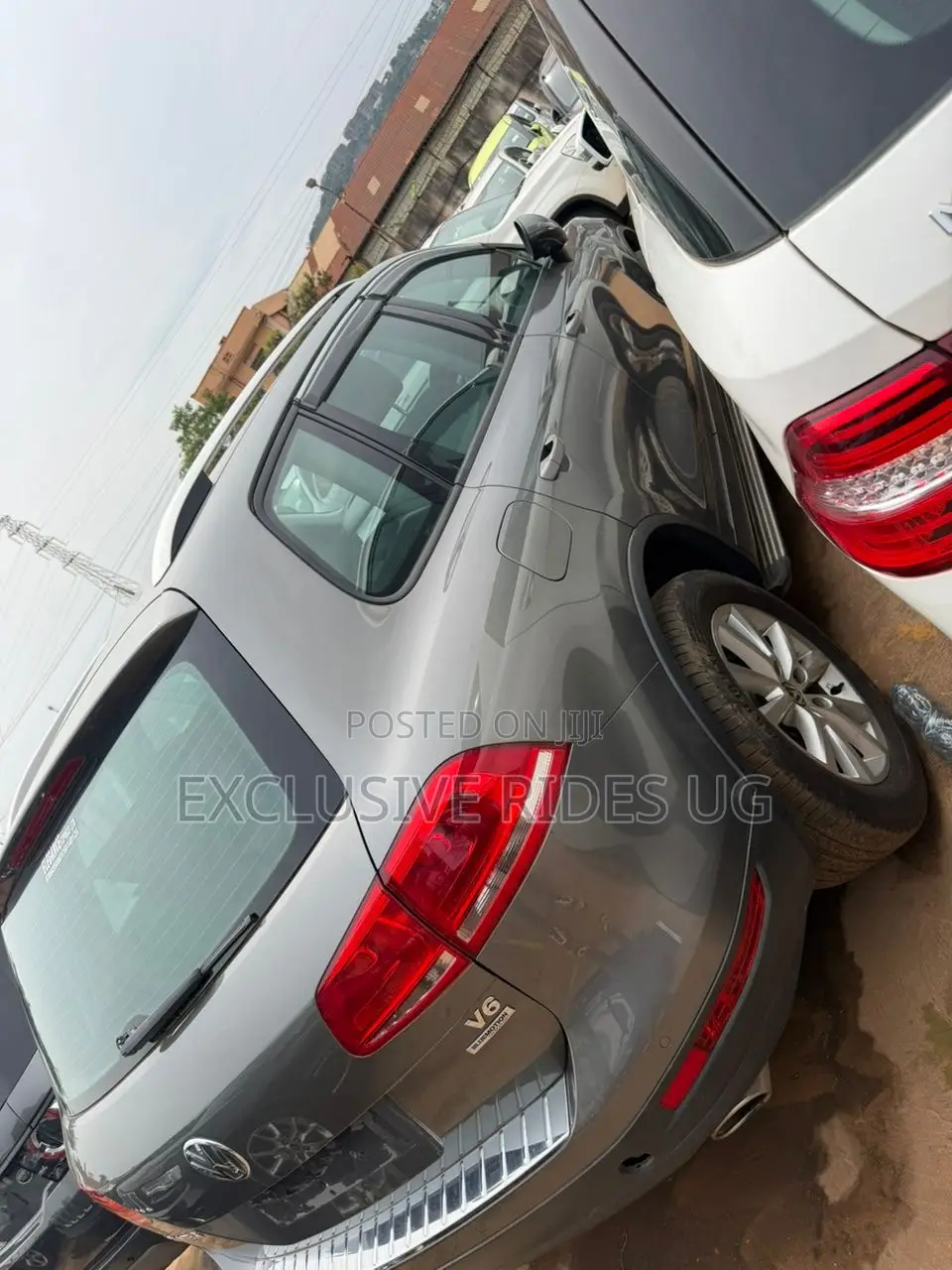 Volkswagen Touareg 2014 Gray