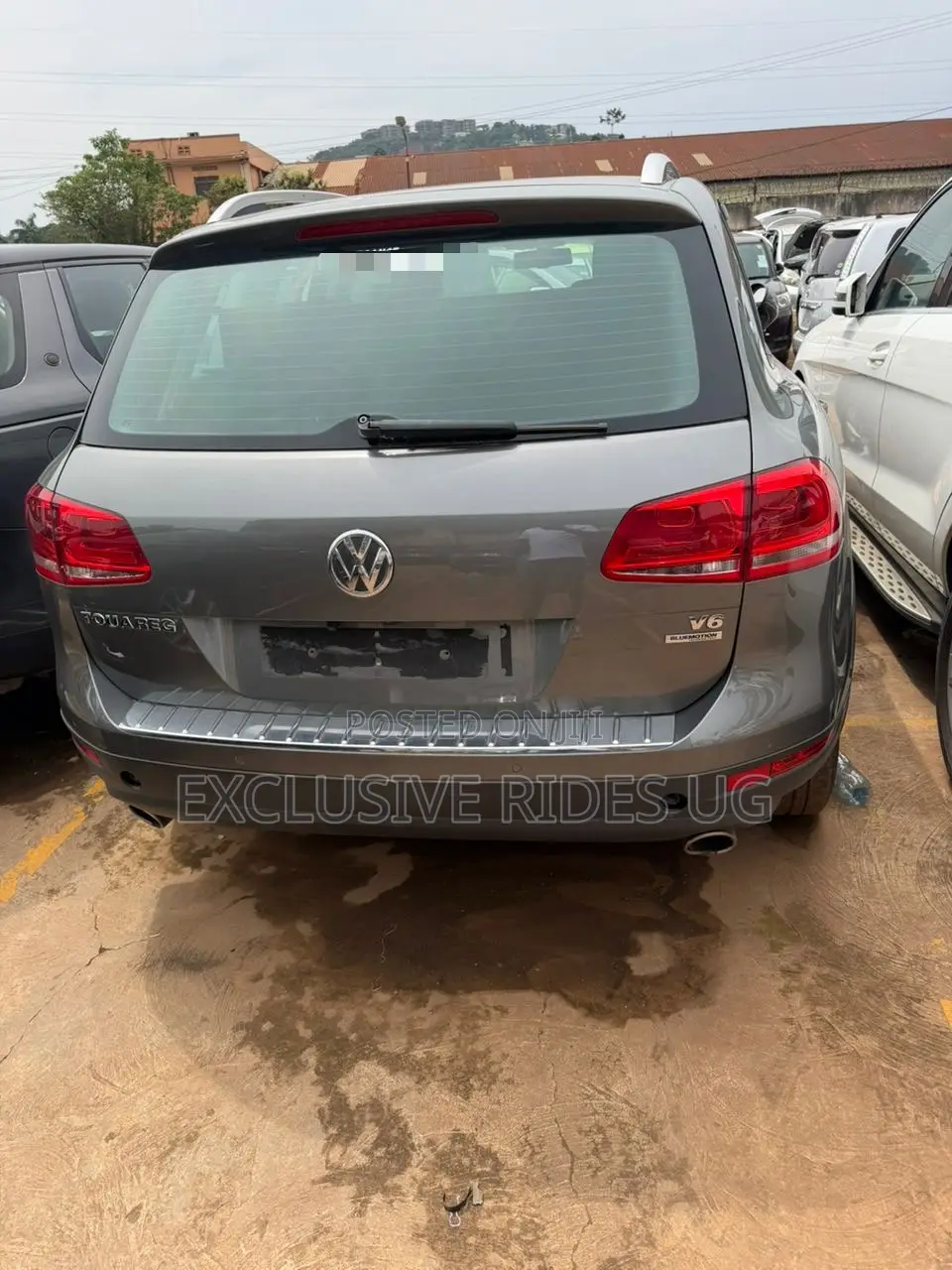 Volkswagen Touareg 2014 Gray