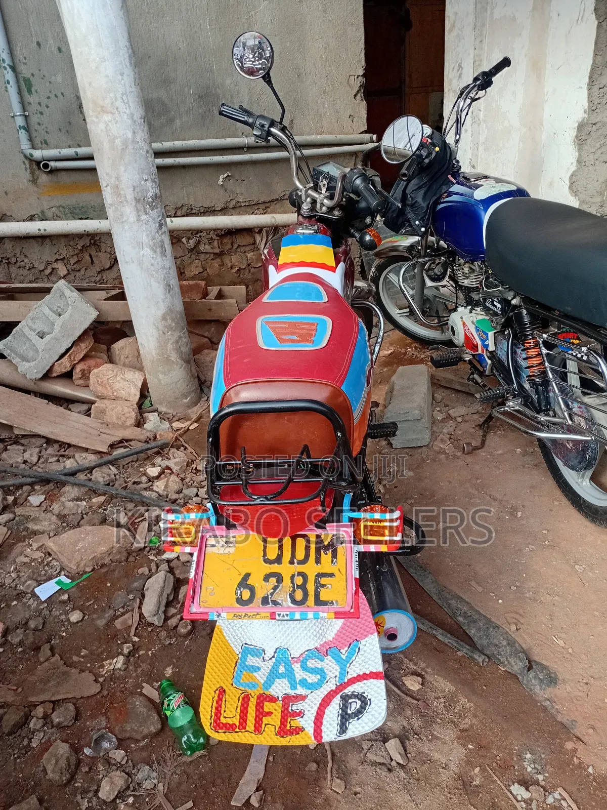 Bajaj Boxer 100 2023 Red