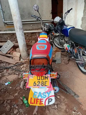 Bajaj Boxer 100 2023 Red