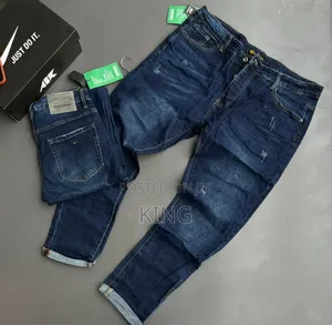Dsquared2 Men's Blue Denim Jeans.