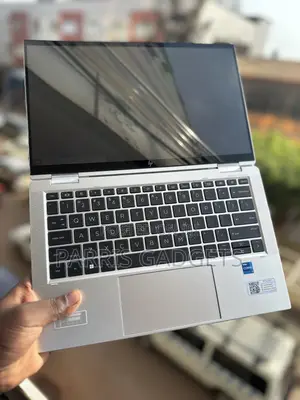 Laptop HP EliteBook x360 1030 G8 16GB Intel Core i7 SSD 256GB
