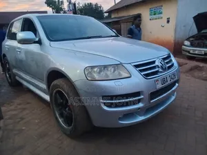 Volkswagen Touareg 2009 Silver