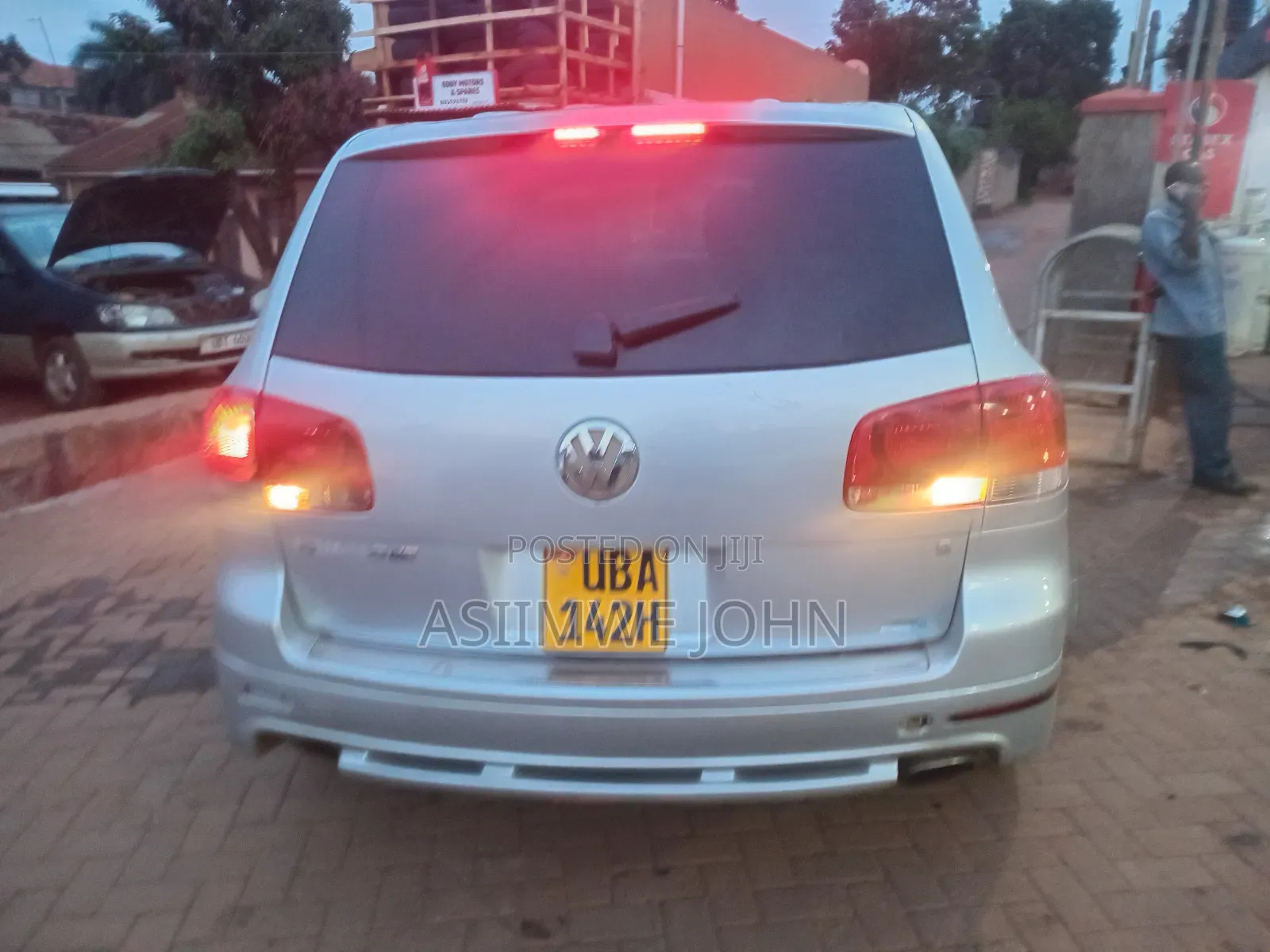 Volkswagen Touareg 2009 Silver