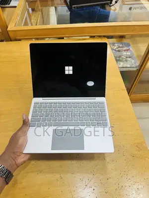 New Laptop Microsoft Surface Go 4 8GB Intel Core I5 SSD 256GB