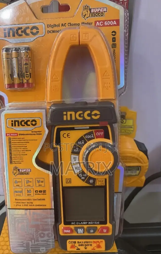 Digital Clamp Meter
