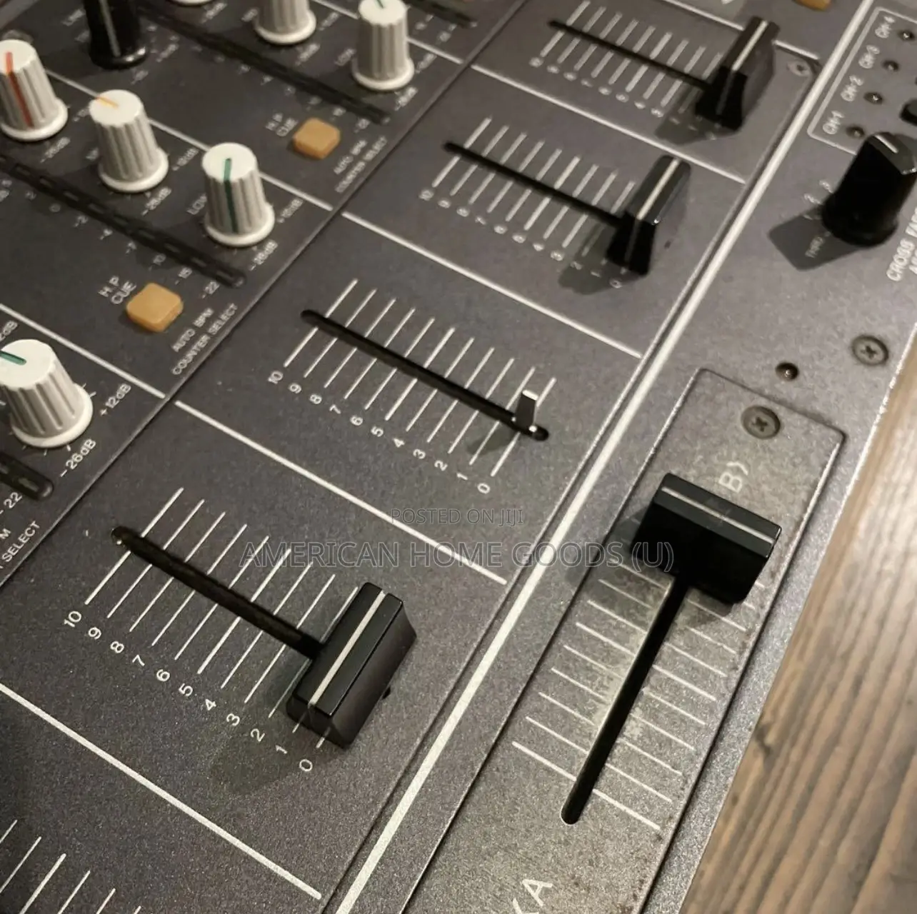 Pioneer DJM-3000 Professional Dj Preamp 4-Channel Digital Mixer