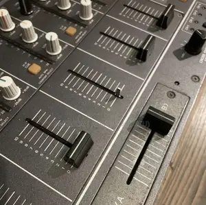 Pioneer DJM-3000 Professional Dj Preamp 4-Channel Digital Mixer