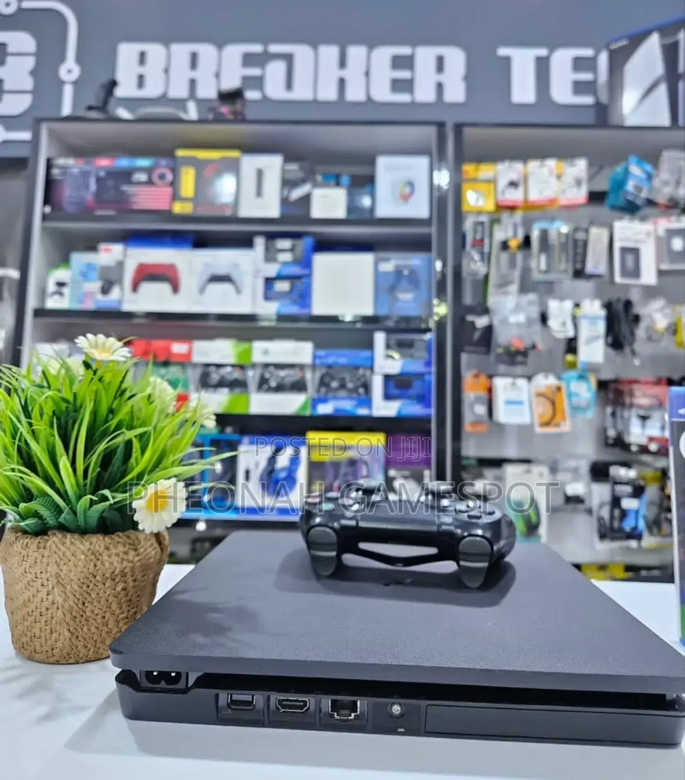 Ps4 Slim: 6 Months Warranty, 13 Games, 2 Pads, 1 Problem (Addiction).