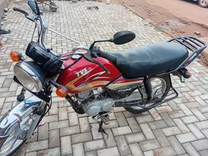 TVS XL 100 2022 Red