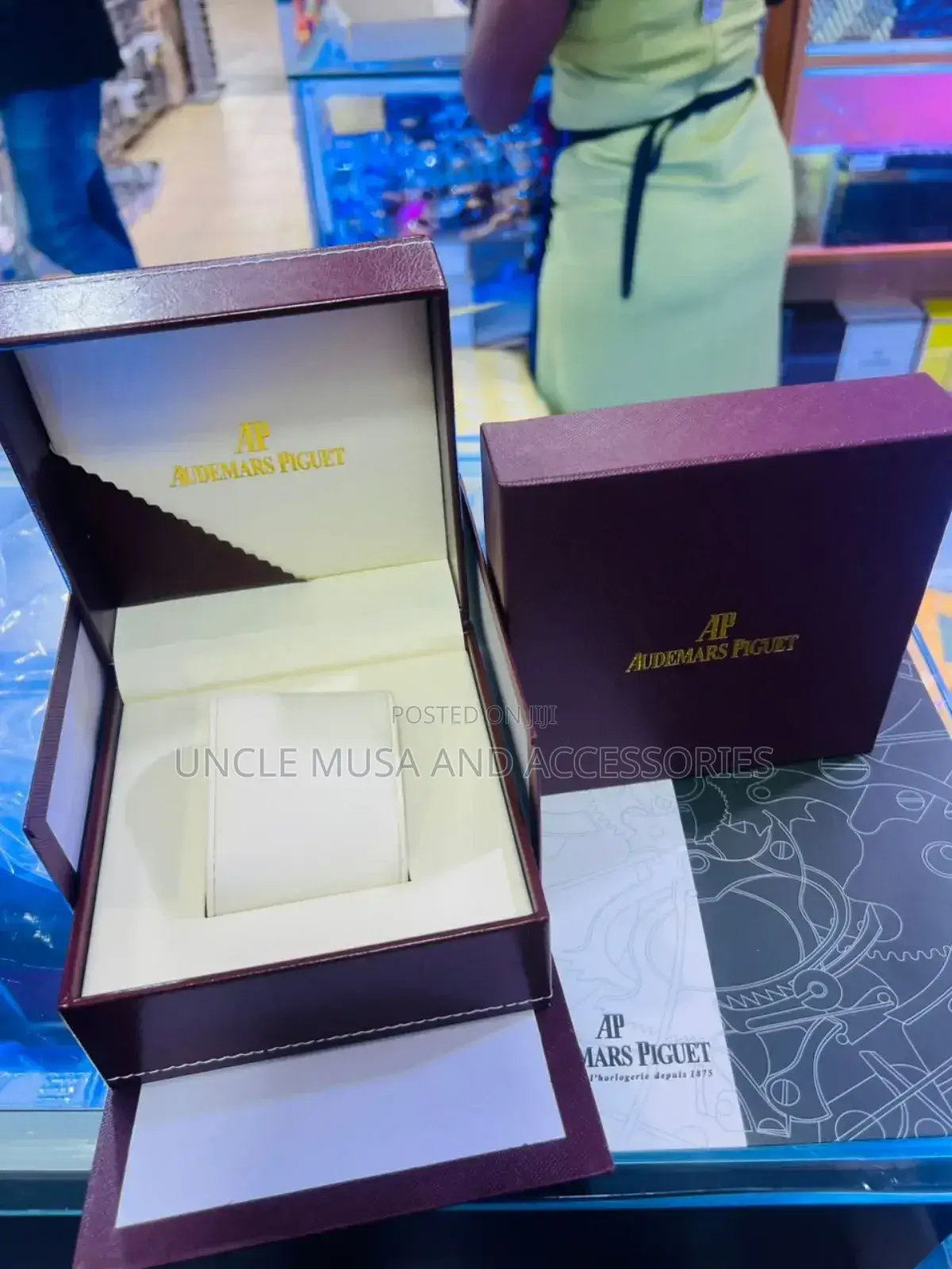 Watch Boxes