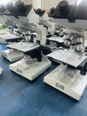 Microscope