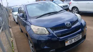 Toyota IST 2011 Blue