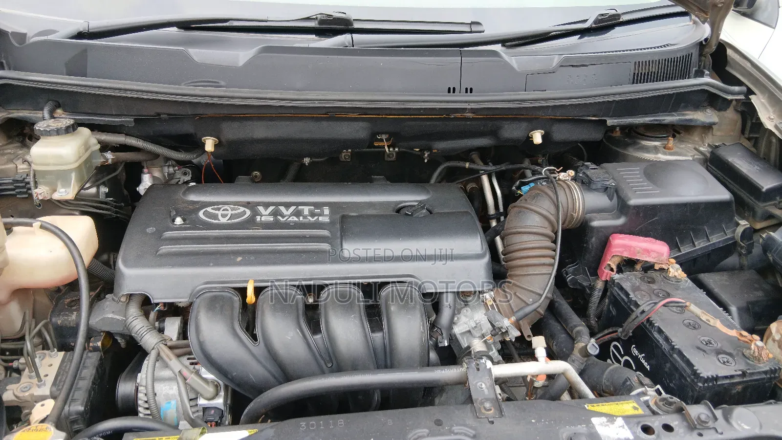 Toyota ISIS 2009 Gray