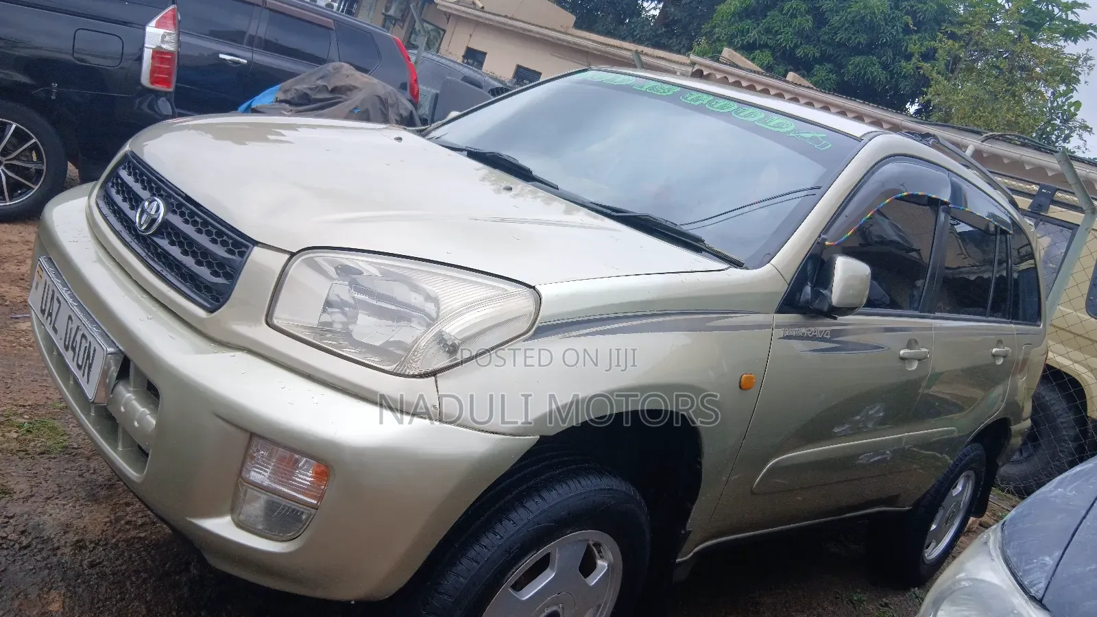 Toyota RAV4 1.8 2005 Gold