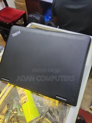Laptop Lenovo Yoga 11e 4GB Intel Celeron HDD 250GB