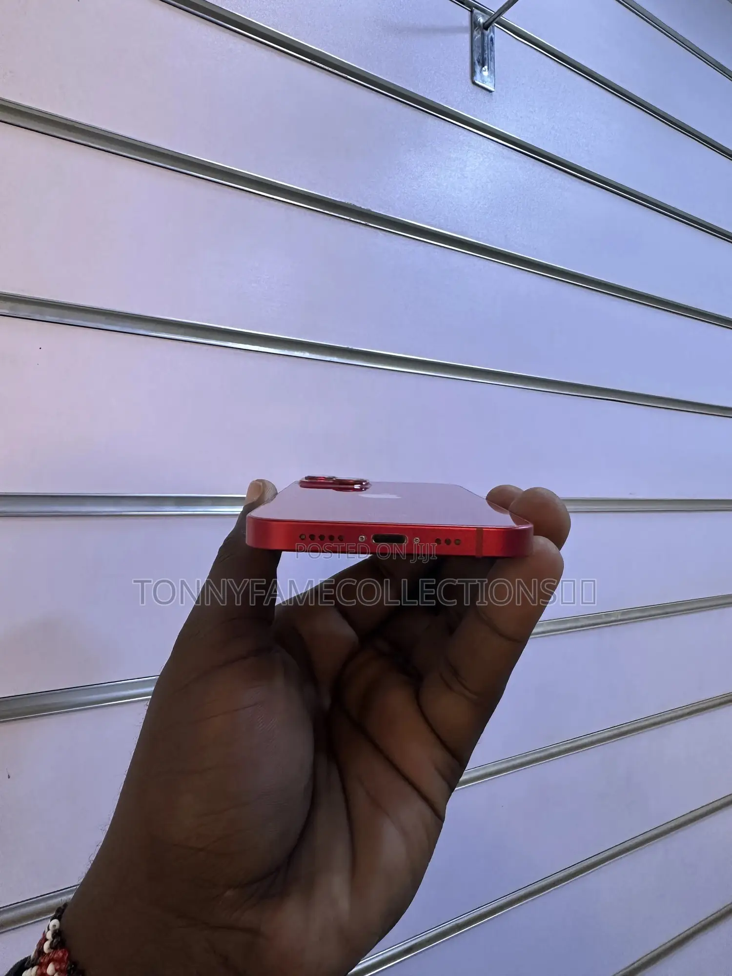 Apple iPhone 13 128 GB Red
