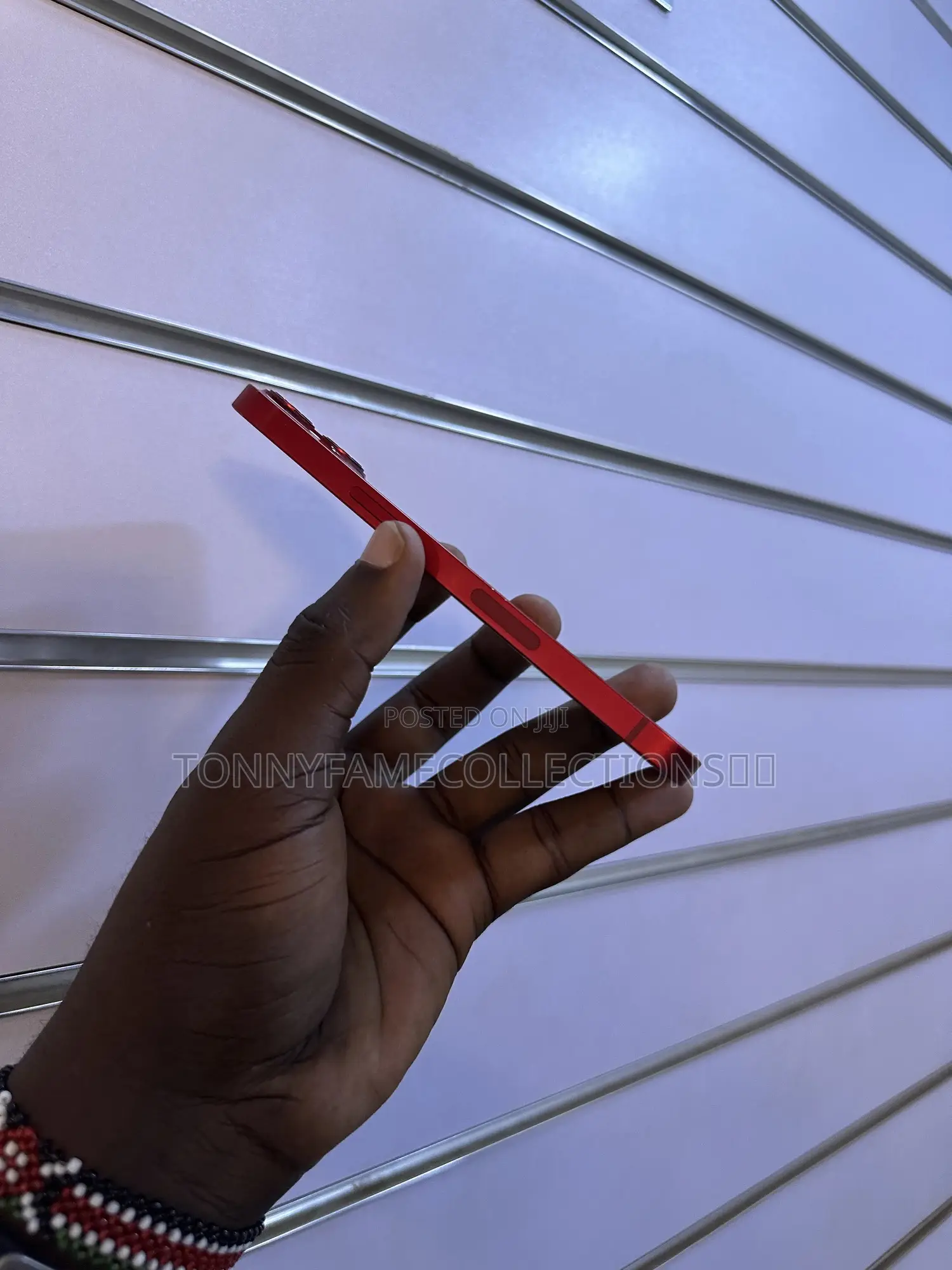 Apple iPhone 13 128 GB Red