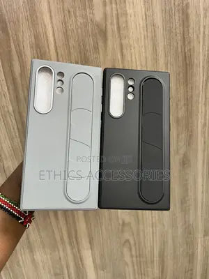Samsung Standing Grip Cases in S24uand 25 Ultra Only